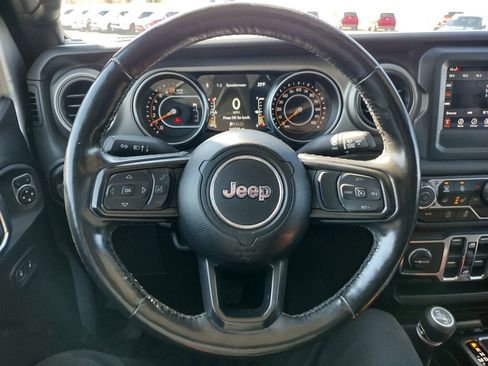 Used 2021 Jeep Gladiator Sport AWD/4WD image 7