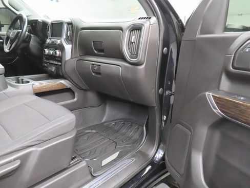 Used 2021 GMC Sierra 1500 Elevation image 25