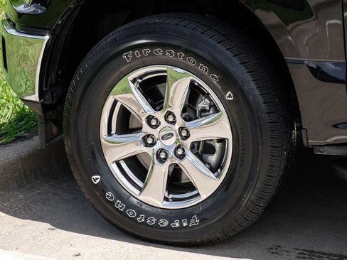Used 2019 Ford F150 XLT w/ Equipment Group 302A Luxury AWD/4WD image 58