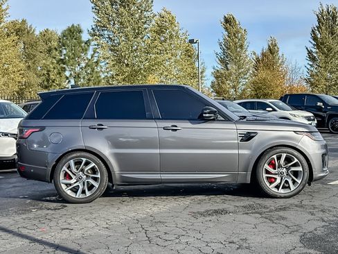 Used 2018 Land Rover Range Rover Sport HSE Dynamic image 3