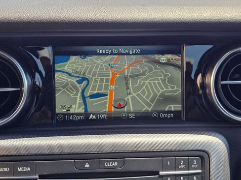 Used 2020 Mercedes-Benz SLC 300 image 24
