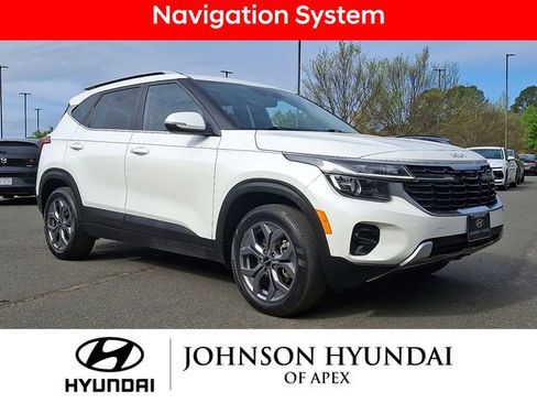 Used 2024 Kia Seltos S AWD/4WD image 1