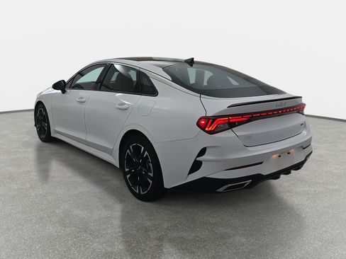 Used 2023 Kia K5 GT-Line image 7