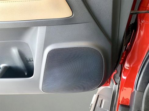 Used 2022 Toyota 4Runner SR5 Premium image 13