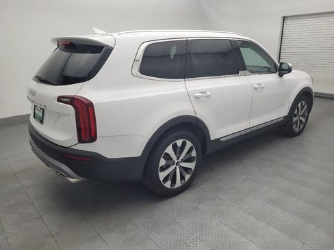 Used 2022 Kia Telluride EX w/ EX Premium Package AWD/4WD image 10