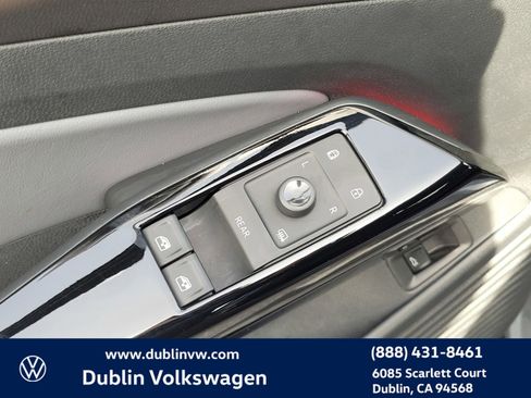Certified 2023 Volkswagen ID.4 Pro S image 18