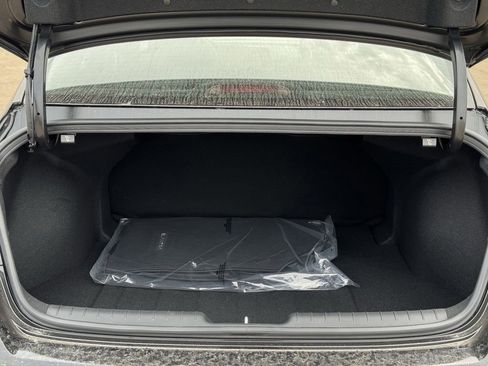 New 2026 Hyundai Elantra SE image 31