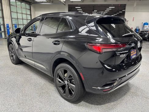 Used 2023 Buick Envision Essence w/ Sport Touring Package AWD/4WD image 5