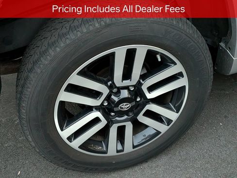 Certified 2021 Toyota 4Runner Limited AWD/4WD image 9