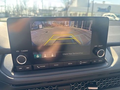 Used 2023 Honda Accord EX image 22