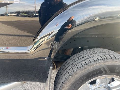 Used 2016 Ford F250 Lariat w/ Lariat Ultimate Package image 7