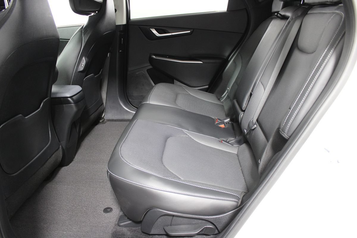 Used 2023 Kia EV6 Wind AWD/4WD image 25