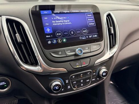Certified 2024 Chevrolet Equinox LT FWD image 13