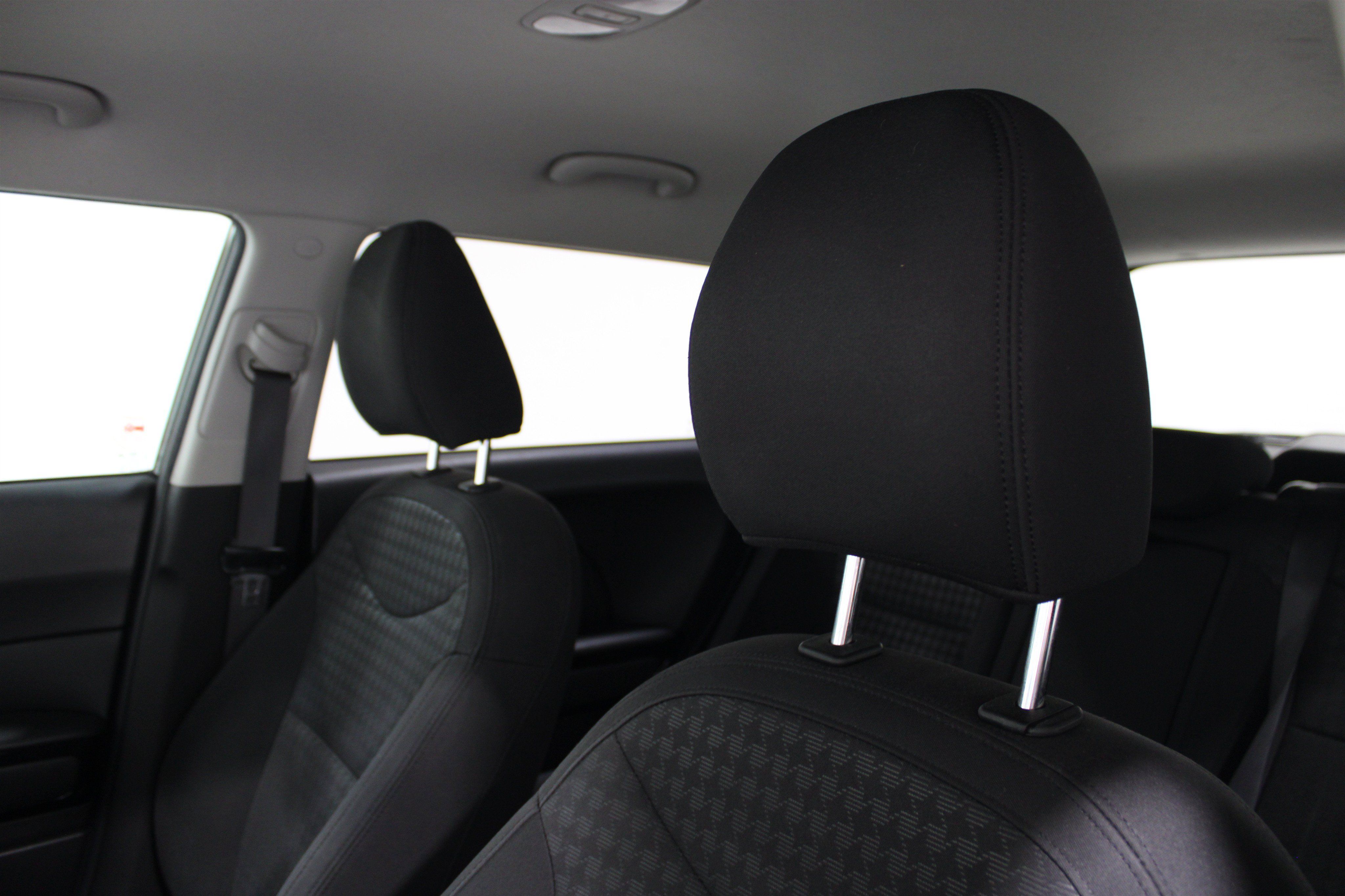 Used 2015 Kia Soul ! FWD image 14