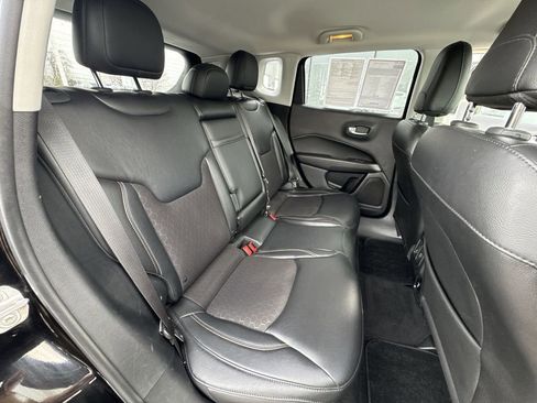 Used 2018 Jeep Compass Latitude w/ Popular Equipment Group image 25