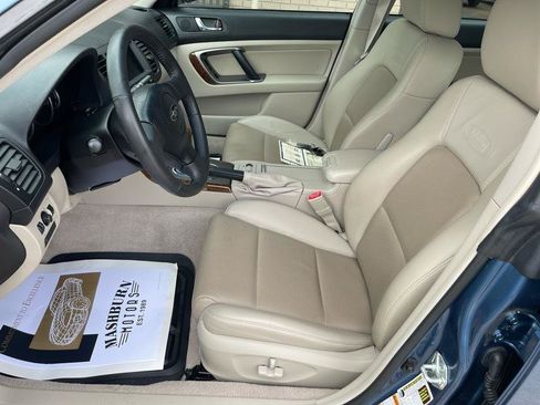 Used 2007 Subaru Outback 2.5i Limited L.L. Bean AWD/4WD image 25