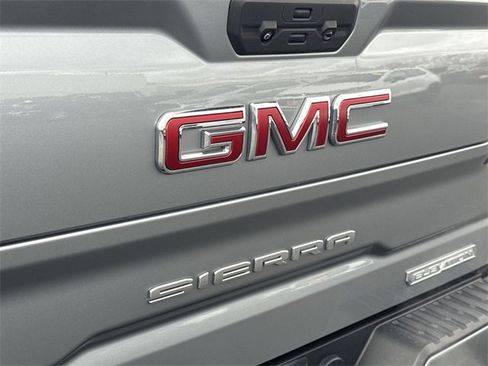 Certified 2023 GMC Sierra 1500 Elevation image 31