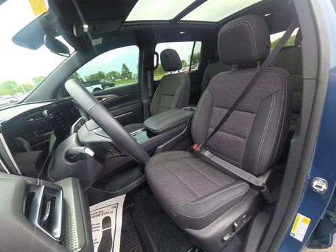 Used 2024 Chevrolet Traverse LT w/ LPO, Floor Liner Package FWD image 26