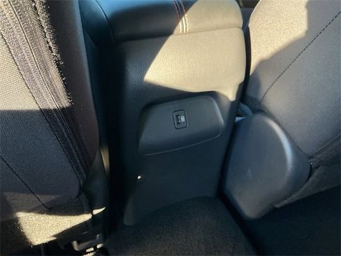 Used 2024 Nissan Sentra SR image 19