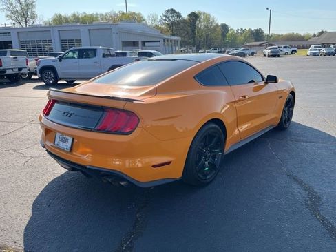 Used 2018 Ford Mustang GT w/ Black Accent Pkg image 4