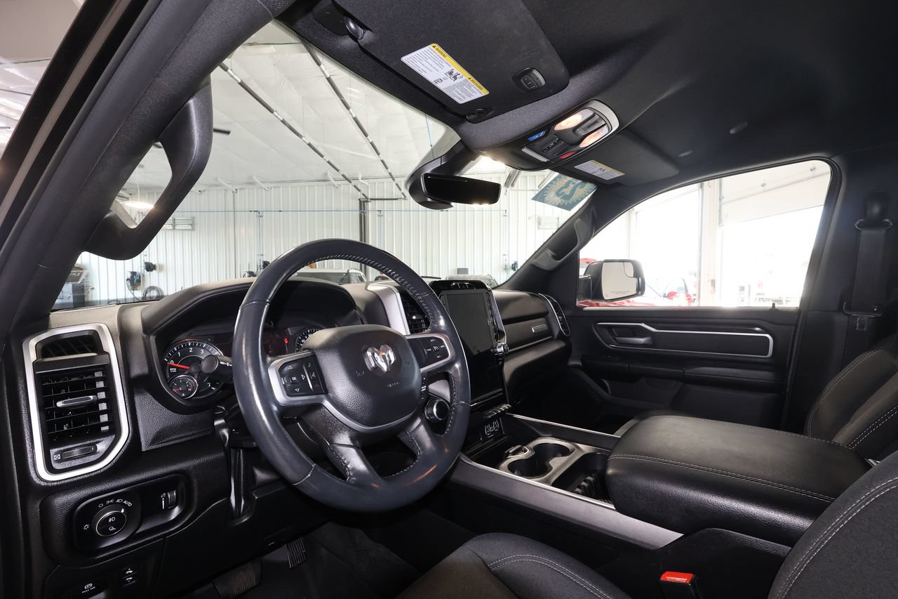 Used 2023 RAM 1500 Big Horn AWD/4WD image 9