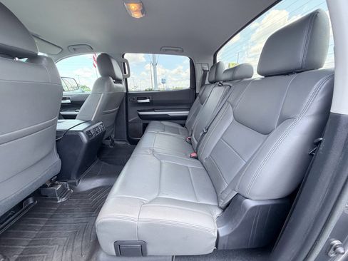 Used 2019 Toyota Tundra SR5 AWD/4WD image 27