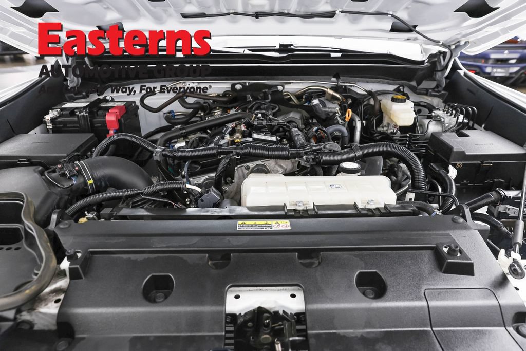Used 2025 Toyota Tacoma SR RWD image 9