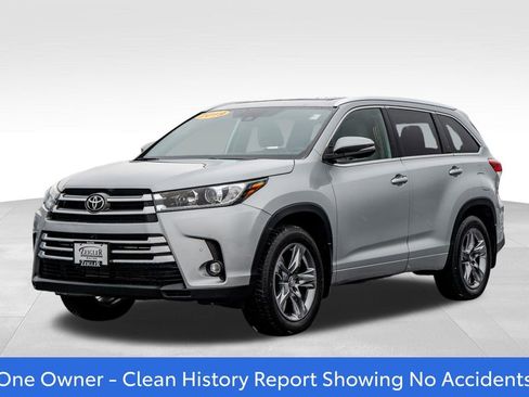 Certified 2019 Toyota Highlander Limited Platinum image 3
