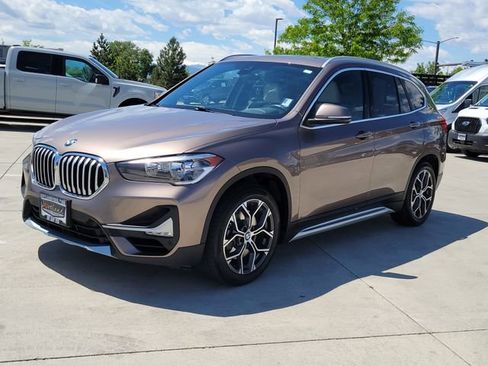 Used 2020 BMW X1 xDrive28i w/ Convenience Package AWD/4WD image 4
