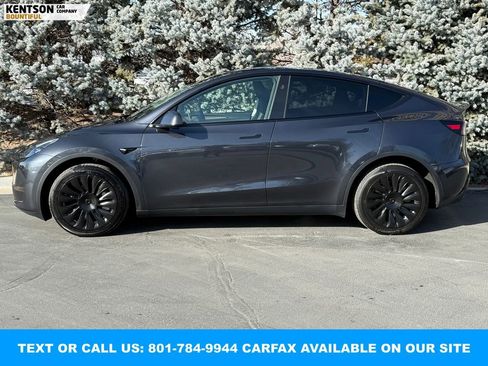 Used 2024 Tesla Model Y Long Range image 3