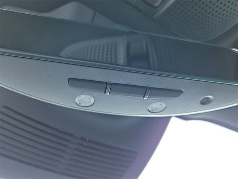 Certified 2022 Mercedes-Benz GLC 300 image 26