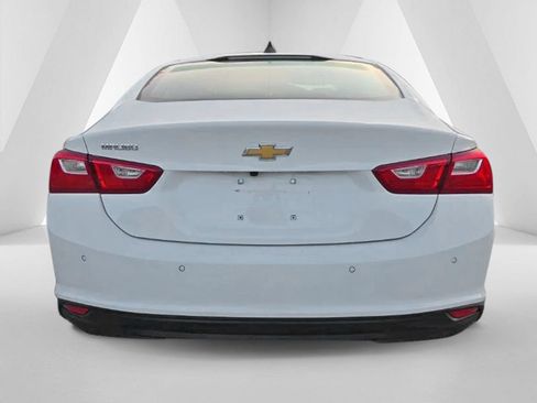 Used 2022 Chevrolet Malibu LS w/ Driver Confidence Package II FWD image 6