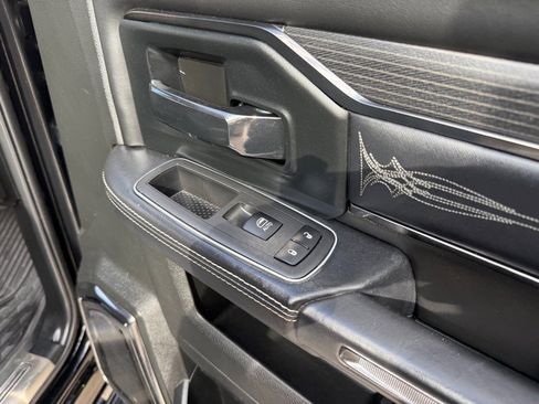 Used 2024 RAM 3500 Limited image 29