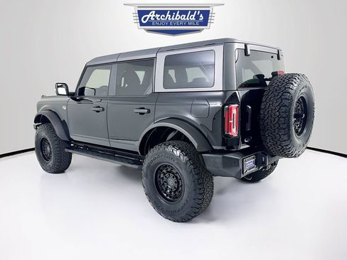Used 2023 Ford Bronco Wildtrak image 4