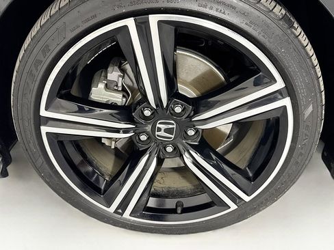 Used 2023 Honda Accord Sport image 40