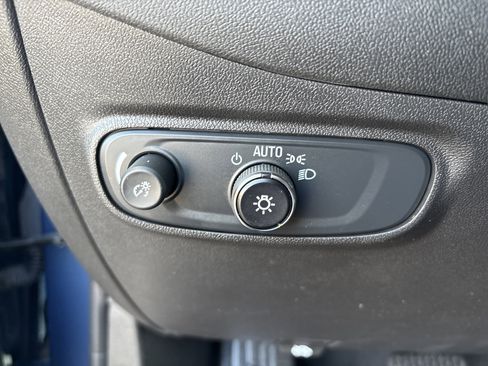 Used 2024 Chevrolet Equinox LT w/ LPO, Floor Liner Package image 23