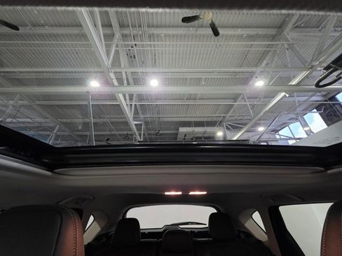 Used 2024 MAZDA CX-5 AWD 2.5 S w/ Premium Package image 16