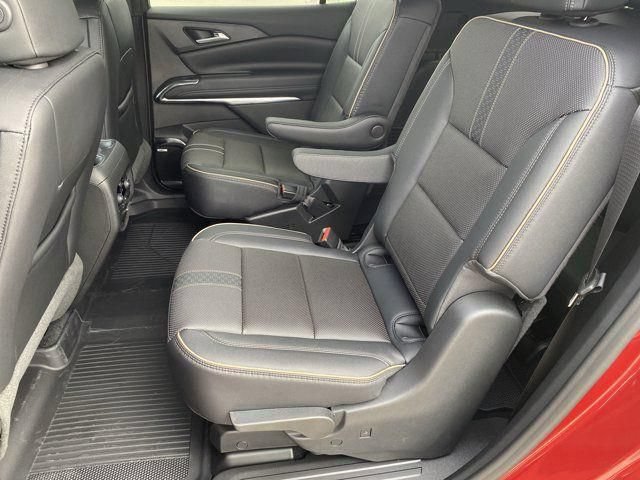 New 2026 Chevrolet Traverse High Country w/ LPO, Floor Liner Package FWD image 28
