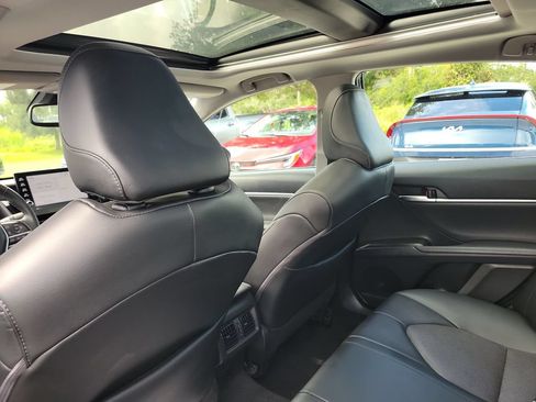 Certified 2023 Toyota Camry XLE FWD image 25