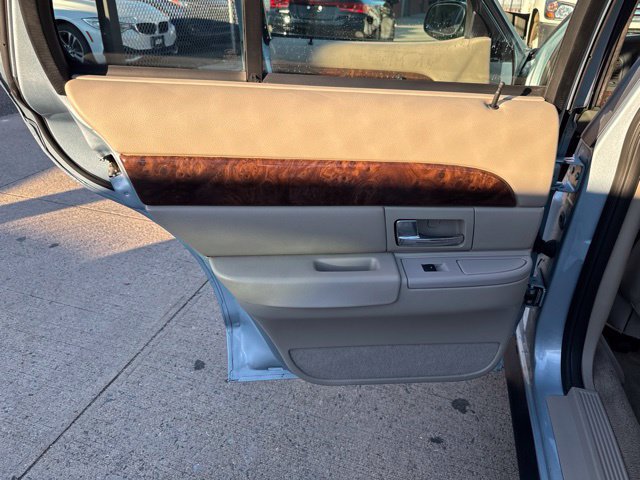 Used 2009 Mercury Grand Marquis LS RWD image 23