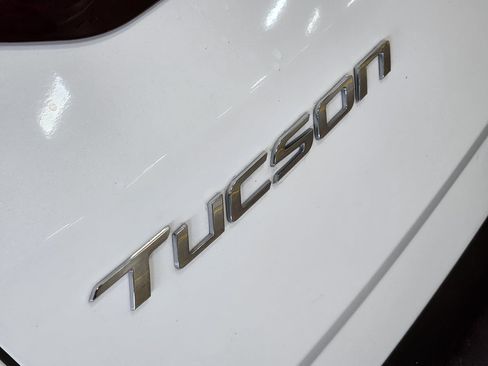 Used 2023 Hyundai Tucson SE FWD image 25