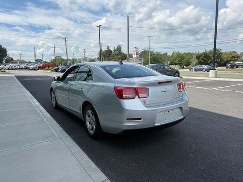 Used 2014 Chevrolet Malibu LS w/ Protection Package FWD image 5