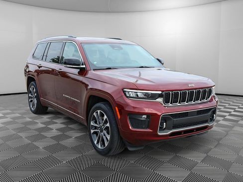 Used 2023 Jeep Grand Cherokee L Overland AWD/4WD image 9
