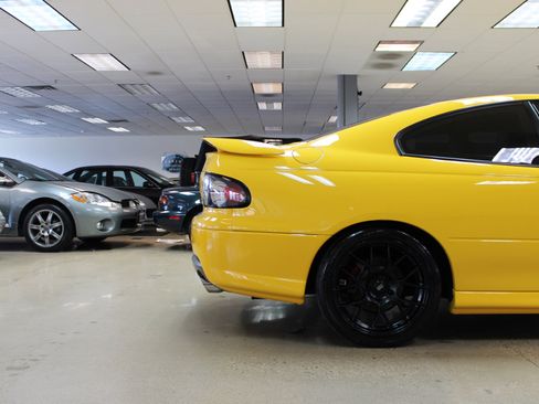 Used 2005 Pontiac GTO image 28