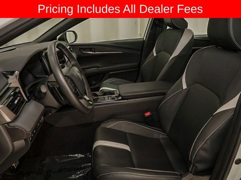 Used 2025 Toyota Camry SE FWD image 10