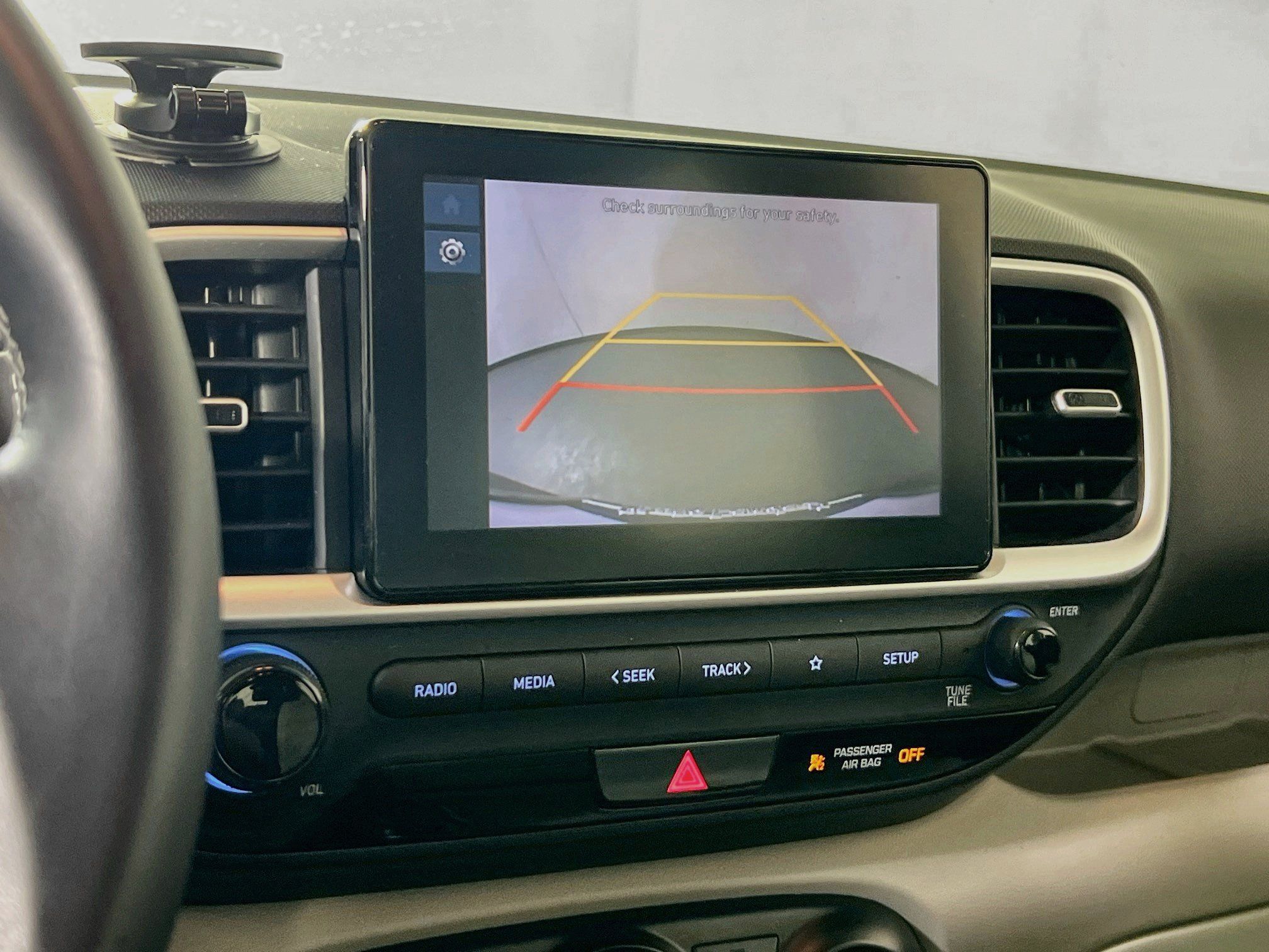 Used 2023 Hyundai Venue SEL FWD image 13