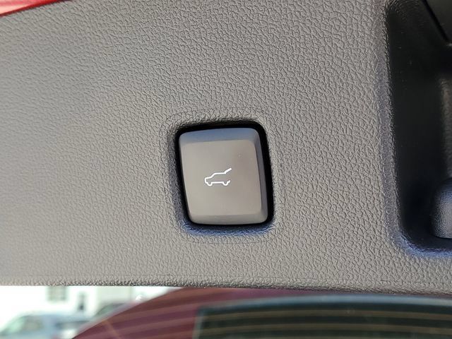 Used 2023 Ford Escape ST-Line w/ Tech Pack #1 AWD/4WD image 9