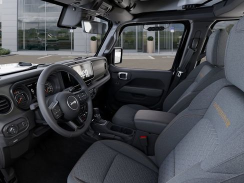 New 2025 Jeep Gladiator Mojave w/ Convenience Group image 24