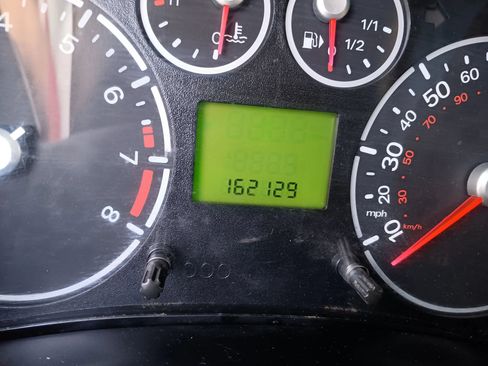 Used 2010 Ford Transit Connect XLT FWD image 17