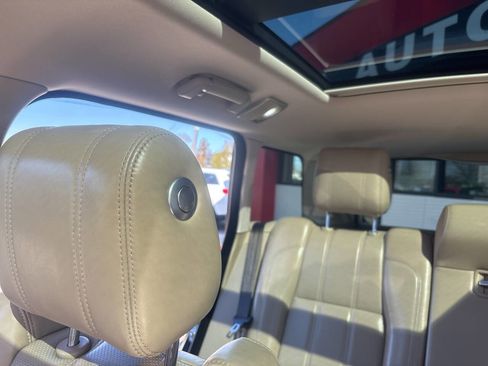 Used 2017 Land Rover Range Rover HSE image 76